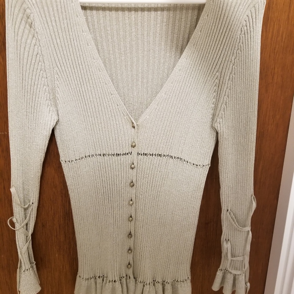 Escada lot